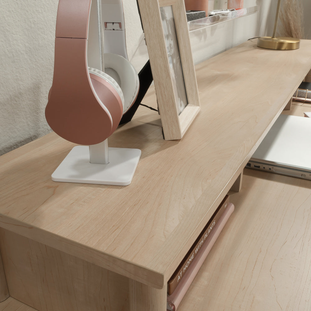 Hutch, Maple finish