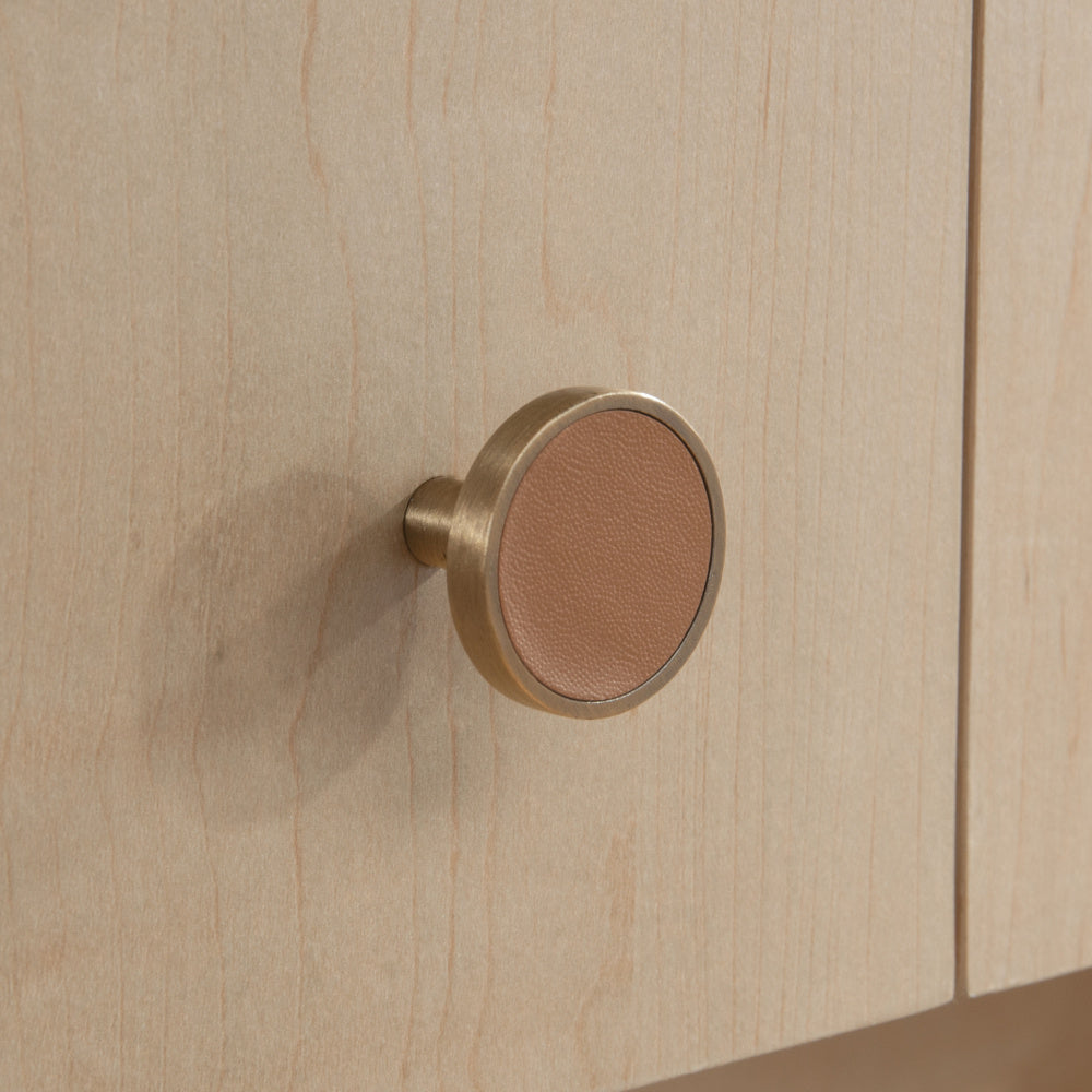 Sauder Whitaker Point Transitional Engineered Wood Hutch in Maple